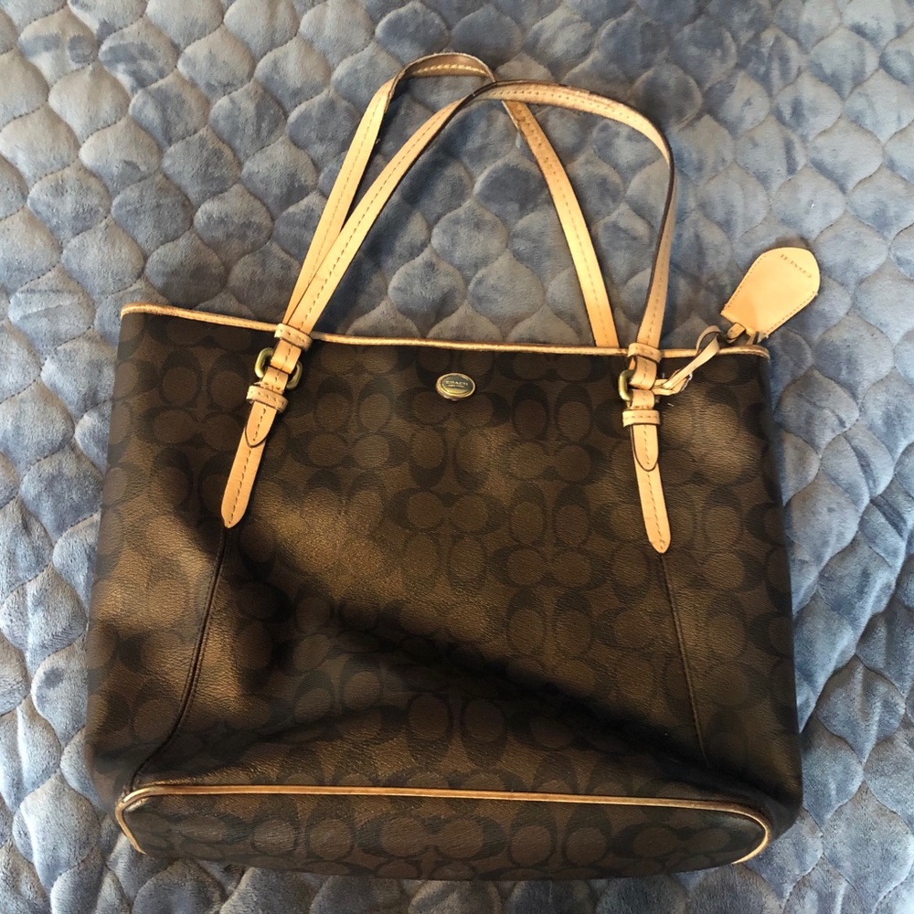 Coach tote purse